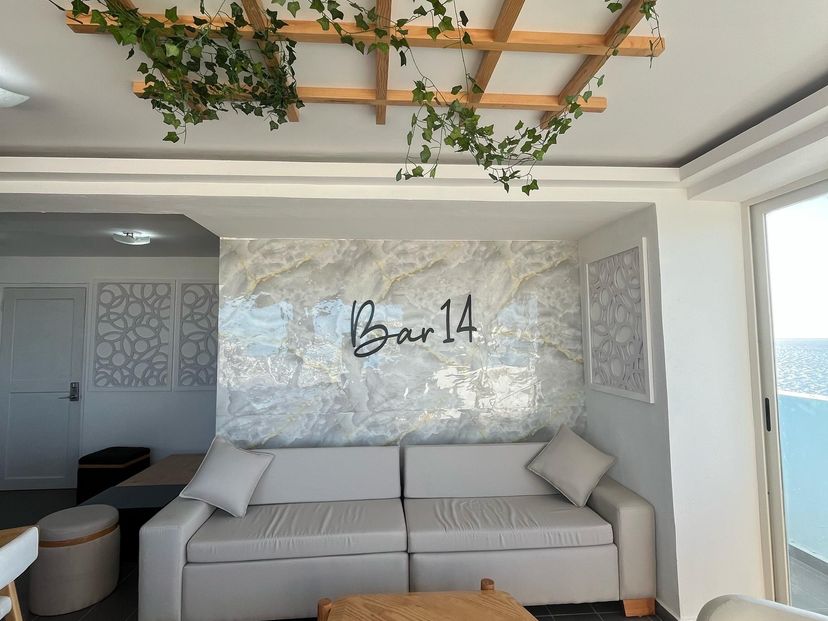 Bar 14