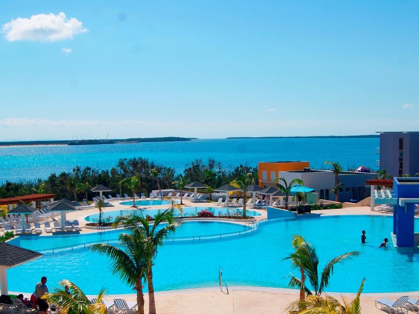 Hotel´s pool panoramic view