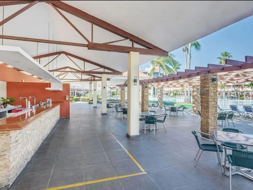 (Arenas Blancas hotel section)