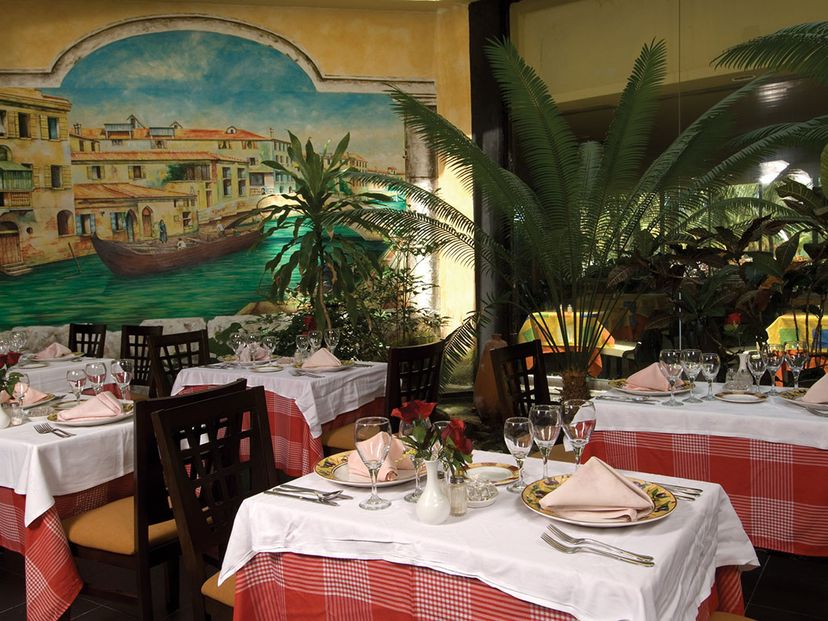 Trattoria Venecia (Solymar hotel section)