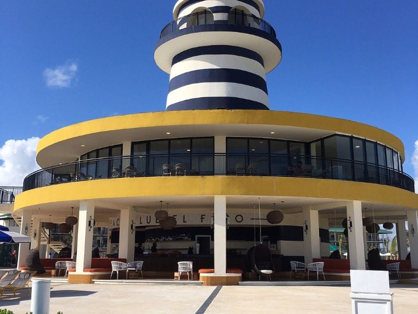 CLUB EL FARO.