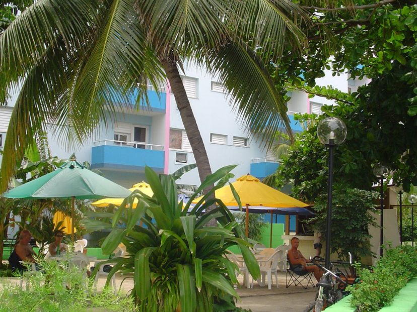 Cafe.com (Varazul hotel section) (Not Included)
