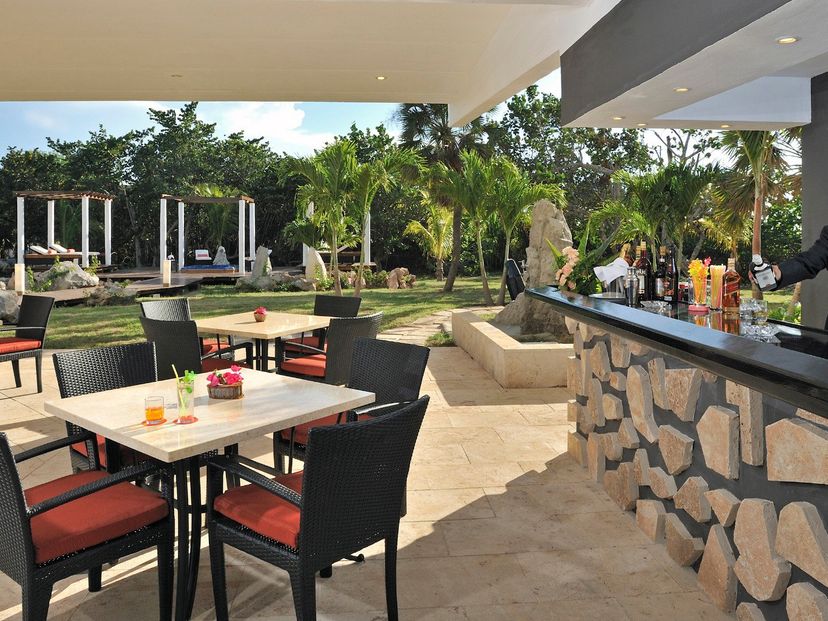 CASA DE LOS COSMONAUTAS (Exclusive Concierge Floor)