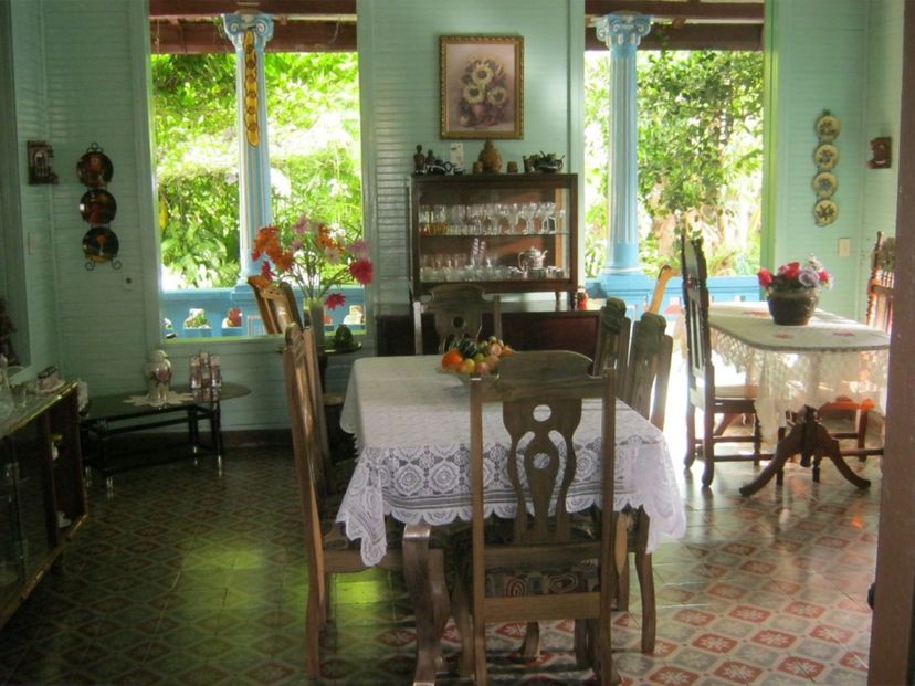 House dinning room