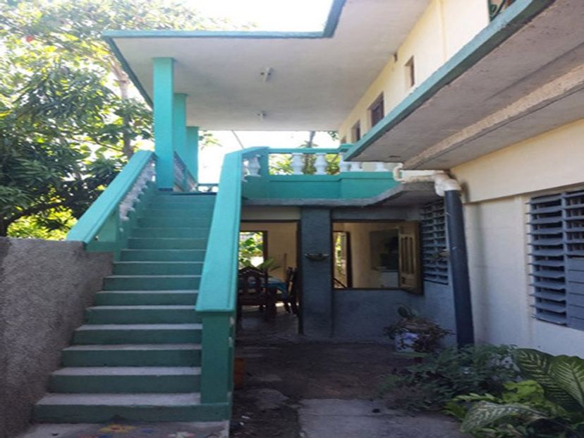 House's panoramic view