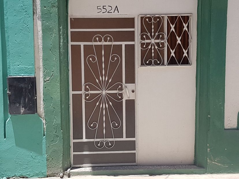 House´s entrace view