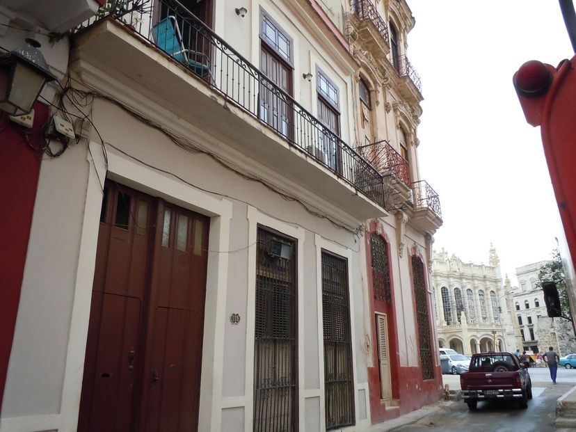 House's panoramic view