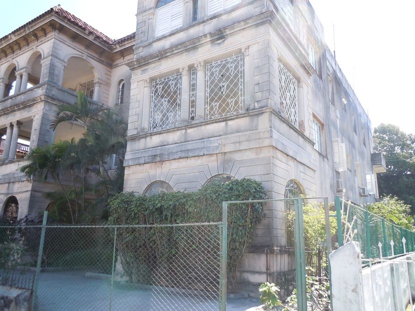 Building's panoramic view