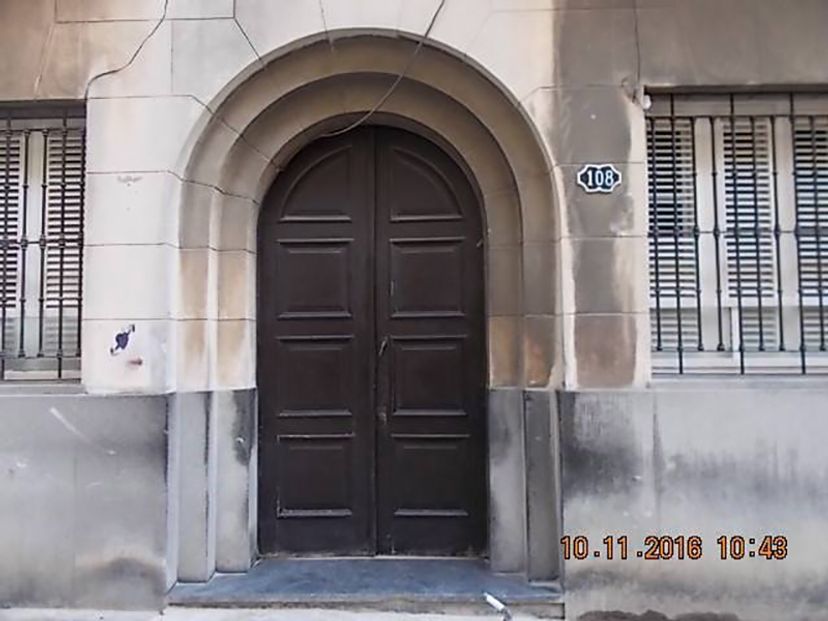 Building´s entrace view