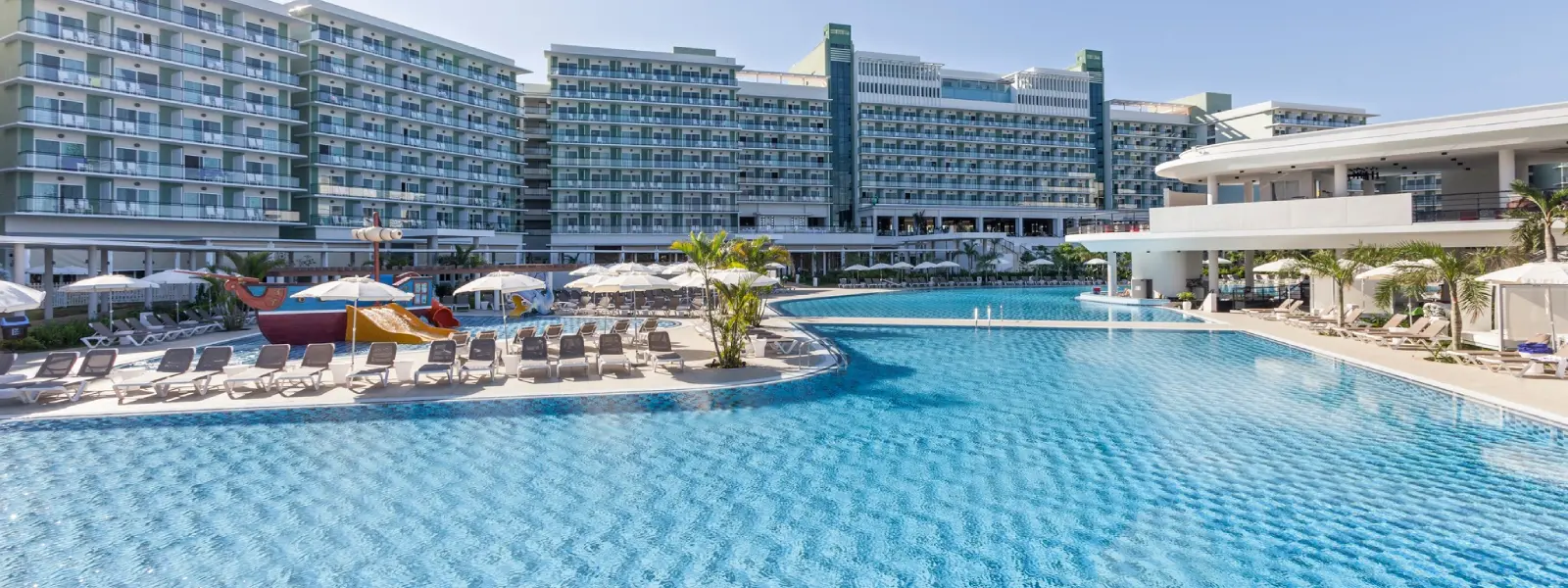 Hotels Hero Image