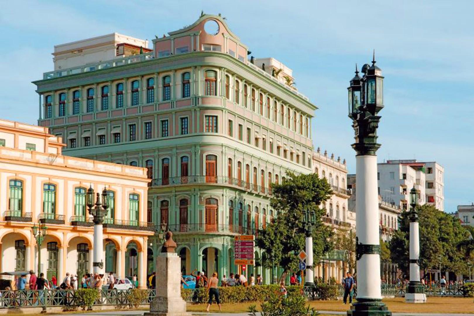 Саратог. Saratoga Hotel Havana. Saratoga Гавана. Туристы в Гаване. Saratoga Hotel, Havana, Cuba.